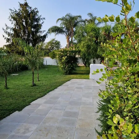 Trilocale A Alimini Holiday home